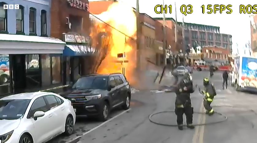 Shpërthimi i fuqishëm i gazit rrafshon ndërtesën në Uashington DC (VIDEO)