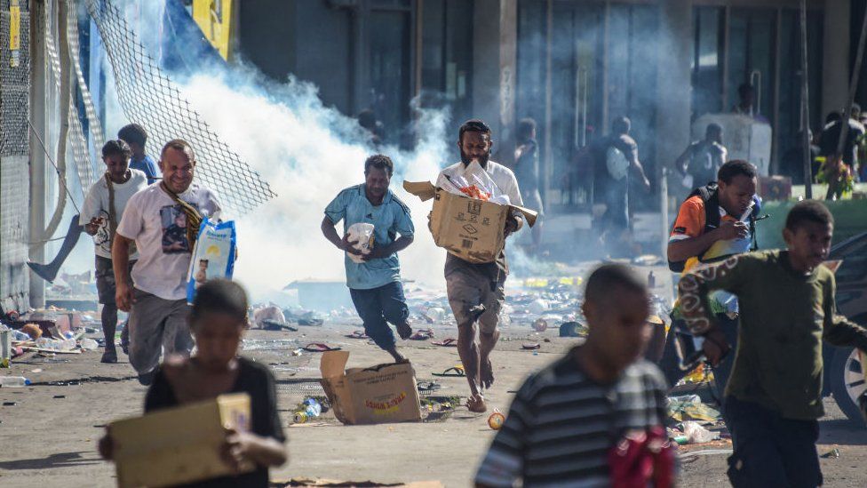 Të paktën tetë të vdekur pas trazirave në Papa New  Guinea