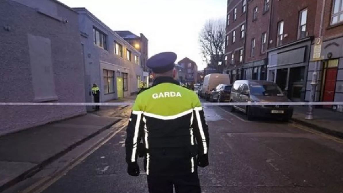 Shpërthimi në Dublin, një burrë u vra, banorët e tjerë u evakuuan nga kordoni i qendrës së qytetit