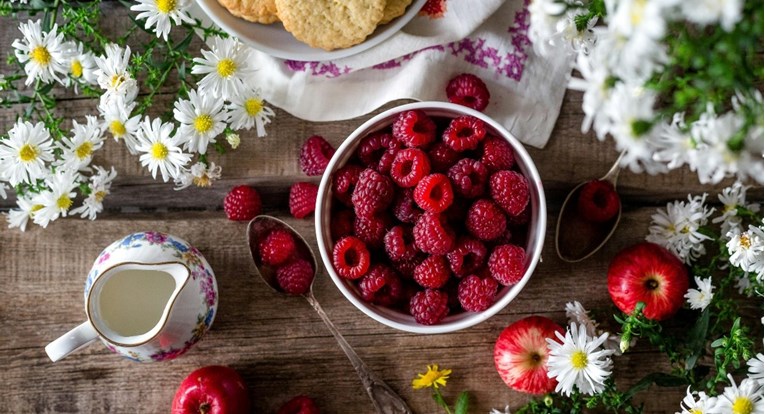 Shtatë lloje frutash për të forcuar imunitetin këtë dimër