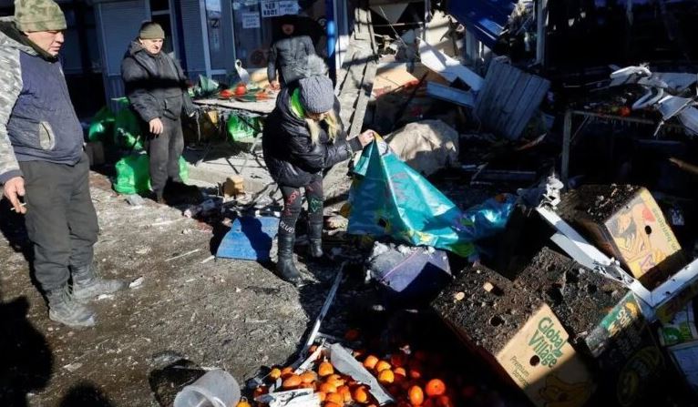 Shkon në 25 numri i të vrarëve nga bombardimet në Donetsk