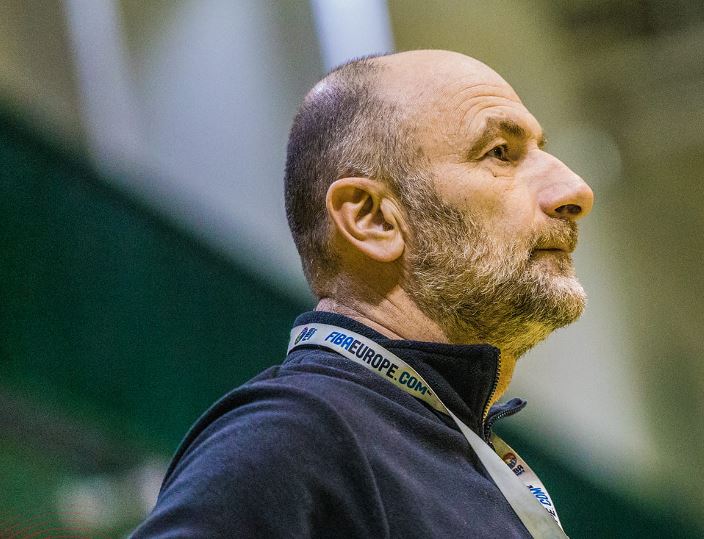 Trepça e 'shkel' Pejën