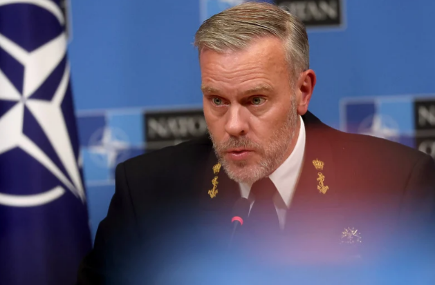 Ushtaraku i lartë i NATO-s: Kosova dhe Ballkani nuk duhet të presin që gjithçka të bëjë aleanca