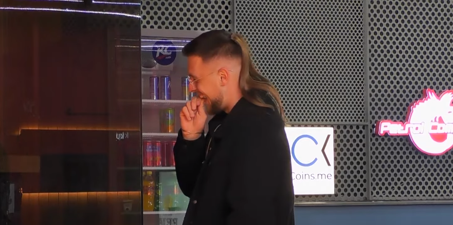 Mirdoni e Ardi shtojnë flokët (VIDEO)