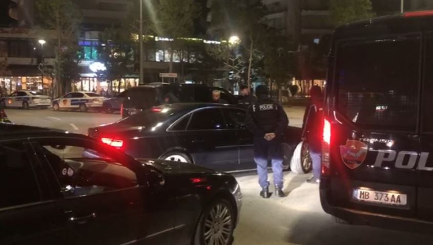 Atentati në Vlorë, ndalohen 15 persona