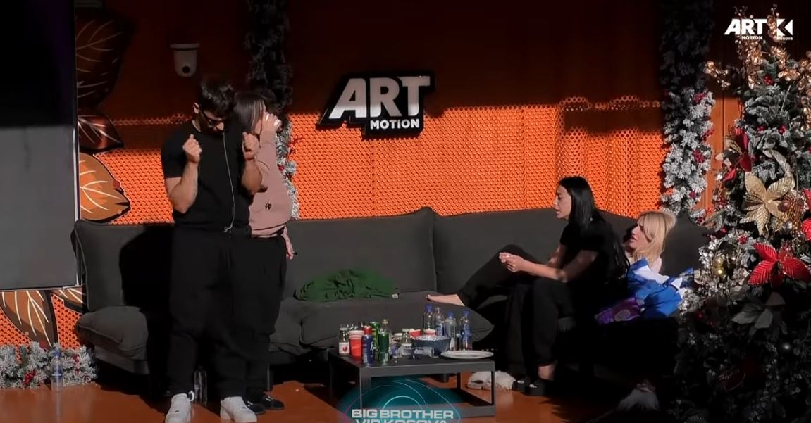 Blerando thërret në kërcim Shqipen, dhe i lëshon kunja Ilirianës (VIDEO)