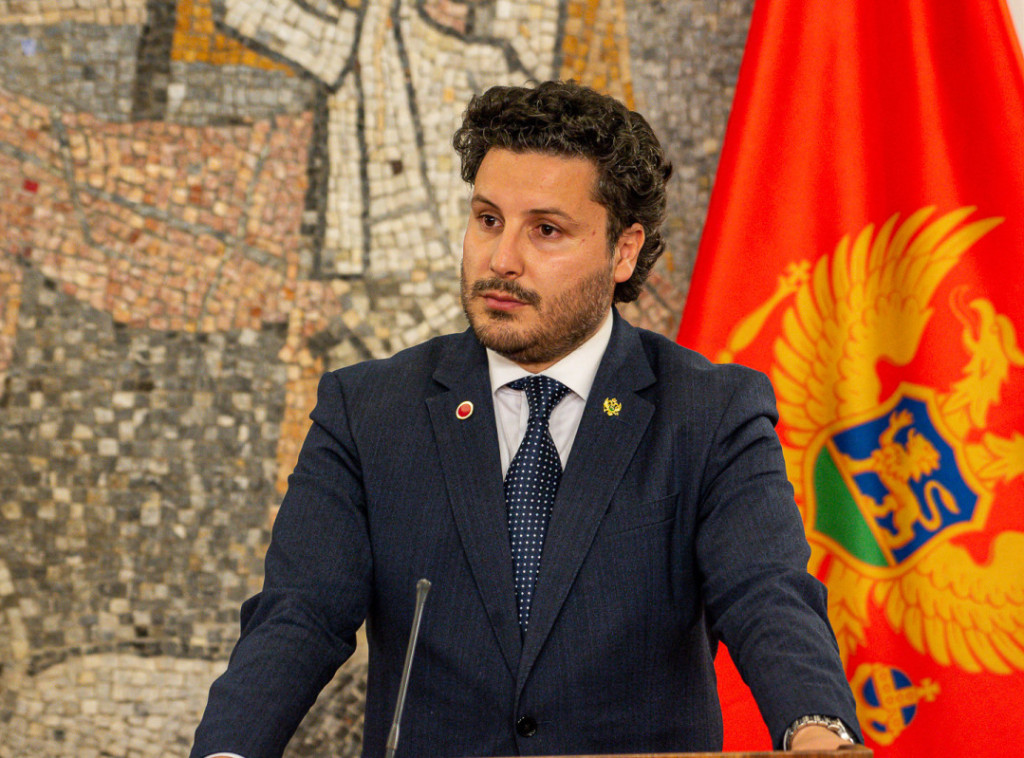 Ish-kryeministri i Malit të Zi, Dritan Abazoviq