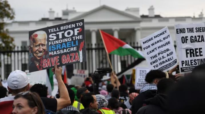 Protestuesit amerikanë pro-Palestinës i drejtohen Bidenit: "Do ta kujtojmë në nëntor"