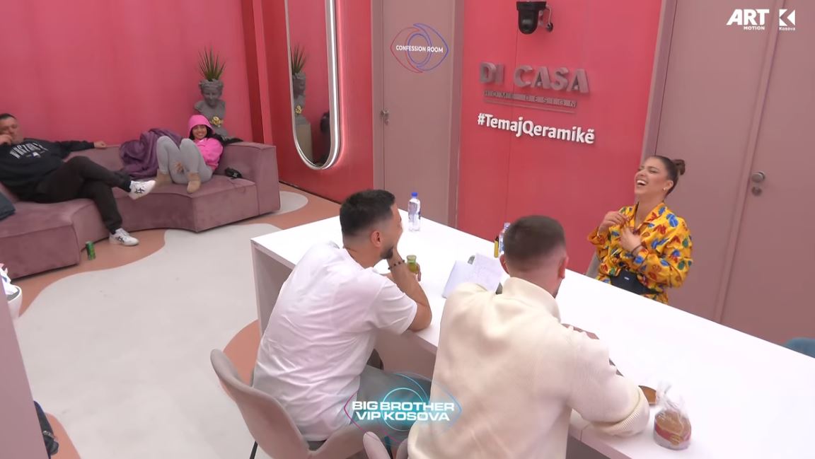 Mirdoni e Adri me pyetje për Shqipen (VIDEO)