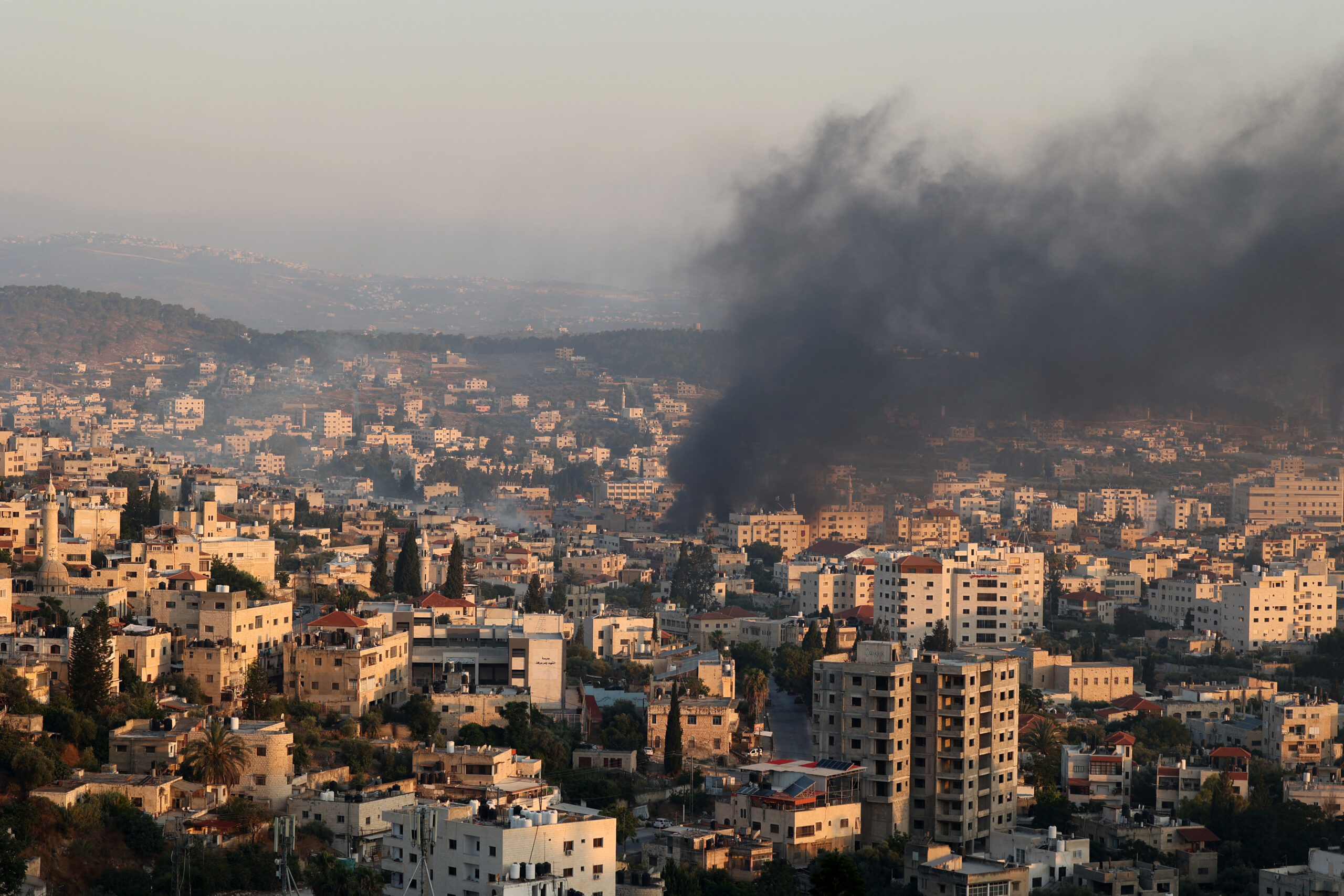 Shtatë palestinezë u vranë në një sulm ajror pranë Jeninit