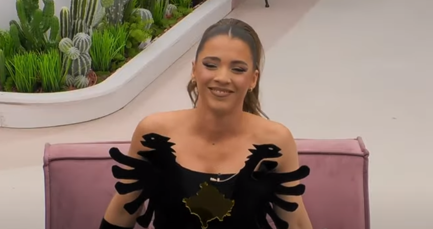 Kosovë-Shqipëri në fustanin e Shqipes (VIDEO)
