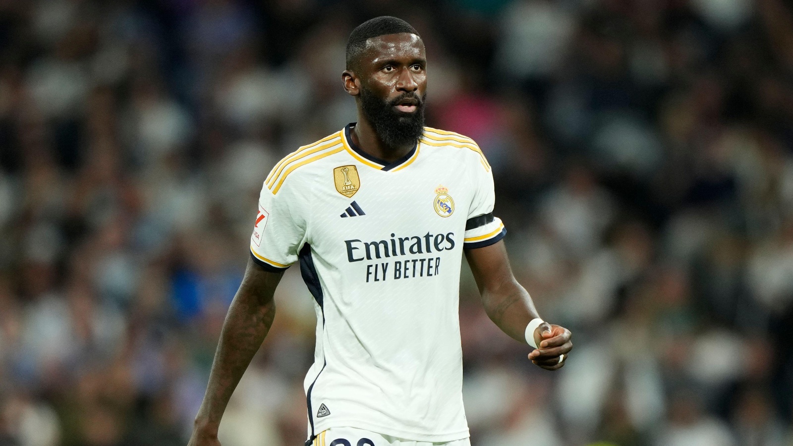 Antonio Rüdiger dënohet me gjashtë ndeshje pezullim