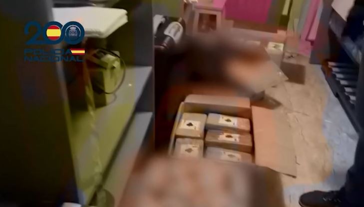 Dyshohet se kryente trafik ndërkombëtar të kokainës, policia spanjolle shkatërron grupin e drejtuar nga shqiptarët