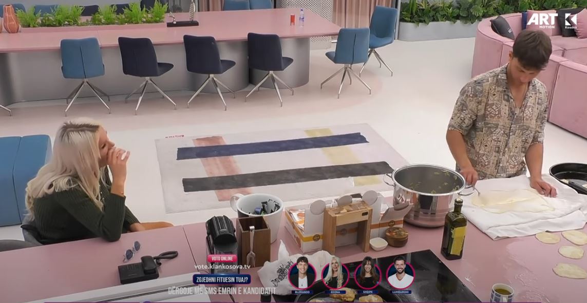 Edona: Po më duket shtëpia e madhe, ndoshta vjen edhe dikush (VIDEO)