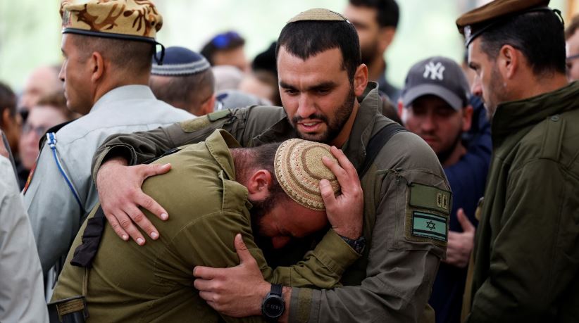Izraeli thotë se vrau një luftëtar të Hamasit pas sulmit të supozuar me raketa