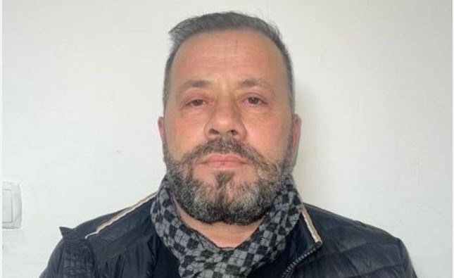 Ekstradohet nga Kosova në Shqipëri ish-punonjësi i policisë i kthyer në narkotrafikant