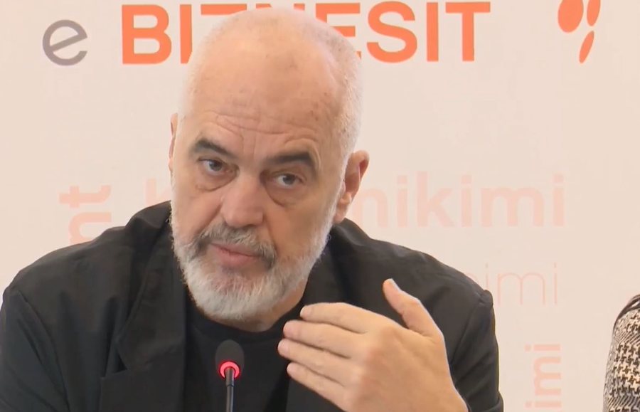 Rama-ultimatum bankave: Brenda këtij viti pensionistët t'i marrin paratë online, cash-i të qarkullojë më pak!