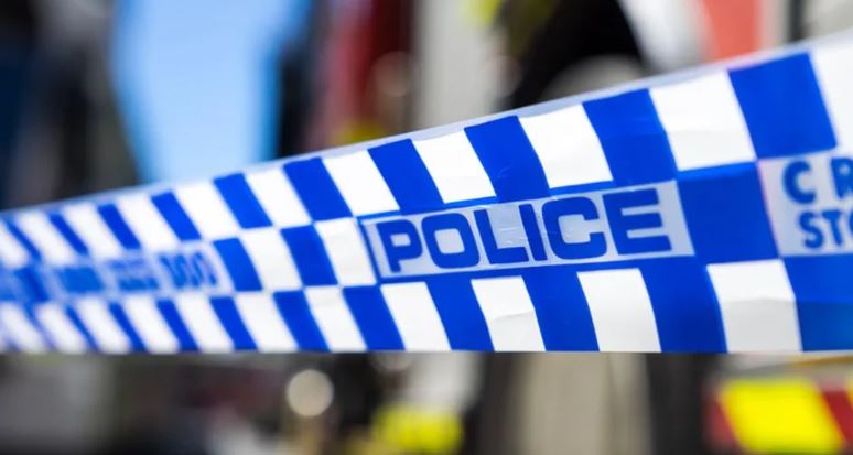 Australi: Një adoleshent burgoset për atë që mendohet të jetë sulmi i parë në shkollë