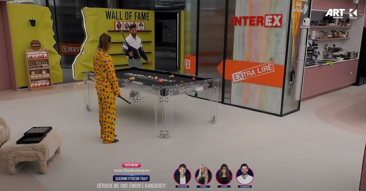 Shqipja e deklason Lumbardhin në bilardo, ja reagimi i saj (VIDEO)