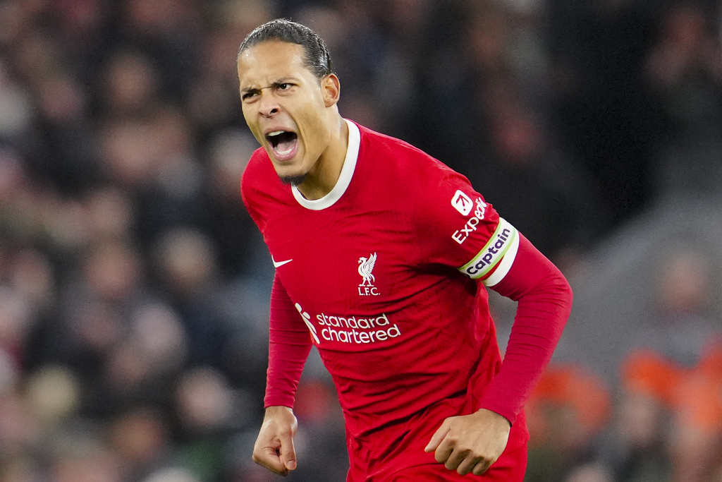 Zyrtare: Van Dijk vazhdon me Liverpoolin