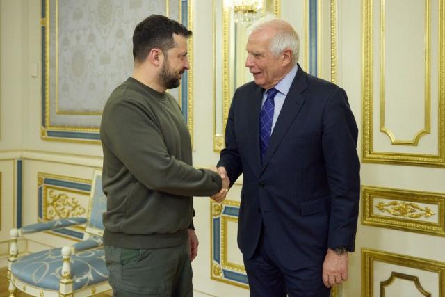 Borrell ia premton Zelenskyt mbi një milion predha ushtarake