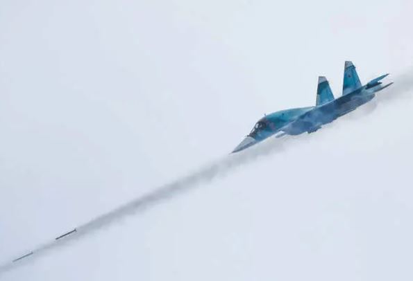 2 avionë luftarakë rusë u rrëzuan në Ukrainën lindore, thonë Forcat Ajrore