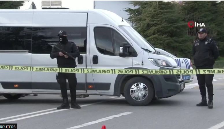 Mediat turke raportojnë se edhe shtatë punëtorë të kompanisë P&G po mbahen peng në Stamboll