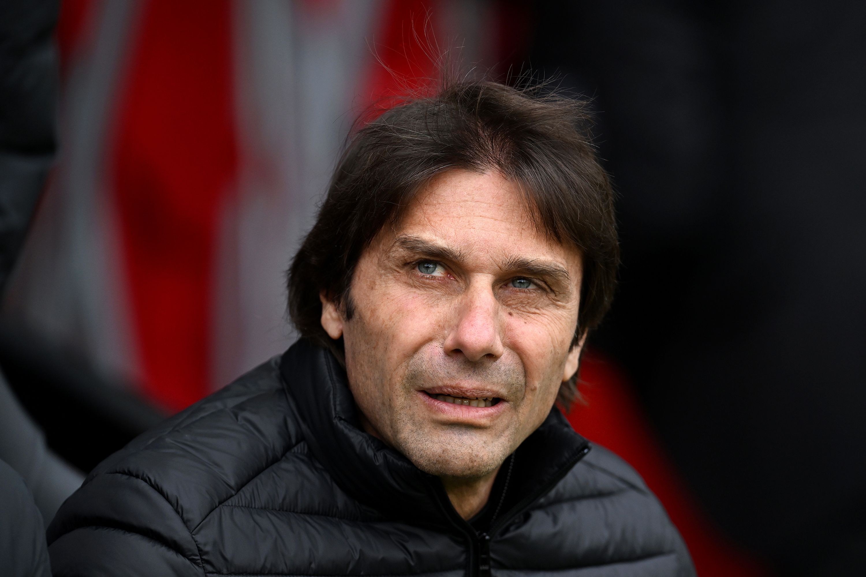 Napoli me Milanin, fyt-a-fyt për Conten