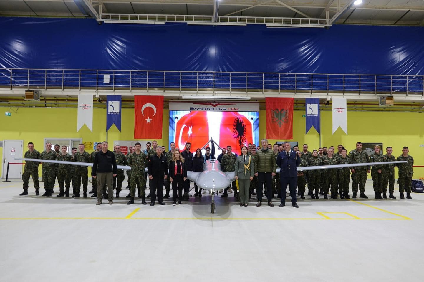 Rama: Dronët "Bayraktar" gati për fluturim pa pilot