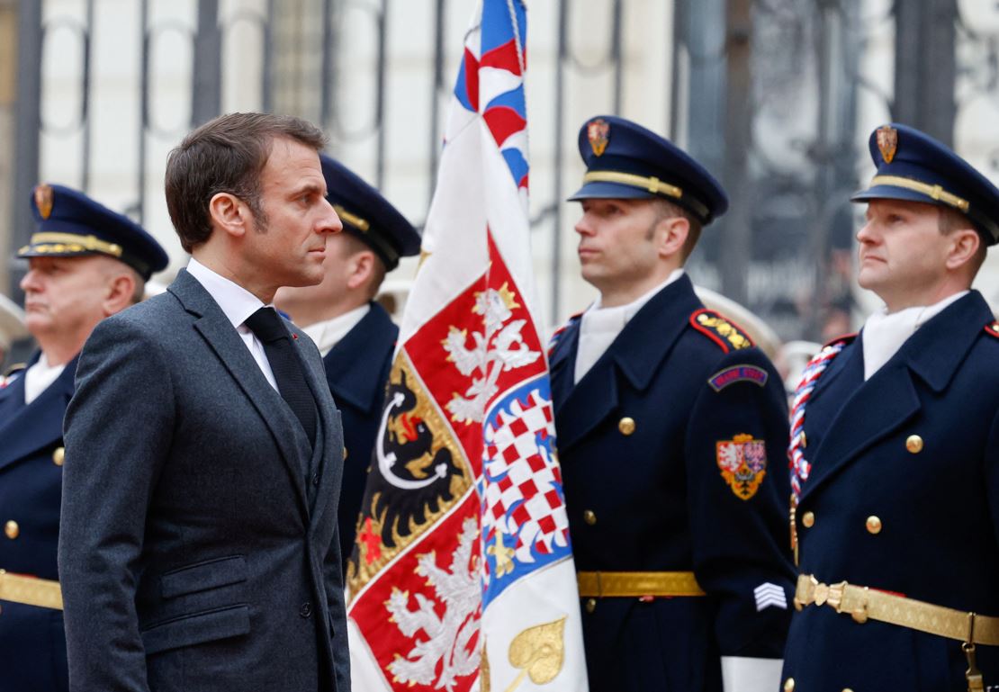 Macron iu kërkon aleatëve të mos jenë "frikacakë" për Ukrainën