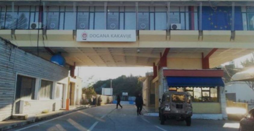 Mbyllen pikat doganore të Greqisë, shkak protesta e sindikatave