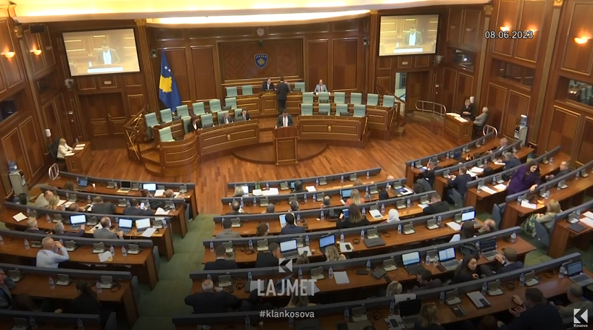 Ligji për Zgjedhjet në Kushtetuese: A i pezullon nëse ato shpallen? (VIDEO)