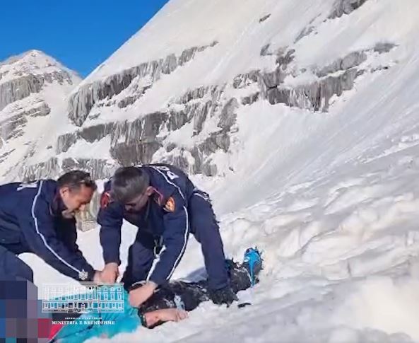 Shpëtohen shtatë alpinistë nga Mala e Jezercës, asistoi Shërbimi i Kërkim-Shpëtimit Malor i Kosovës