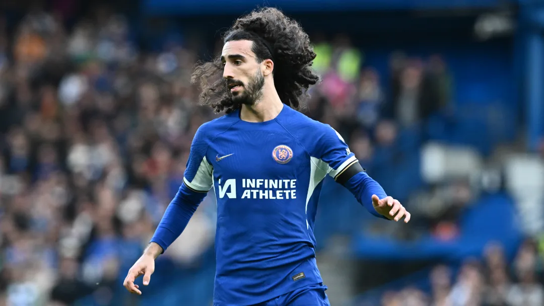 Cucurella zgjat kontratën me Chelsea-n