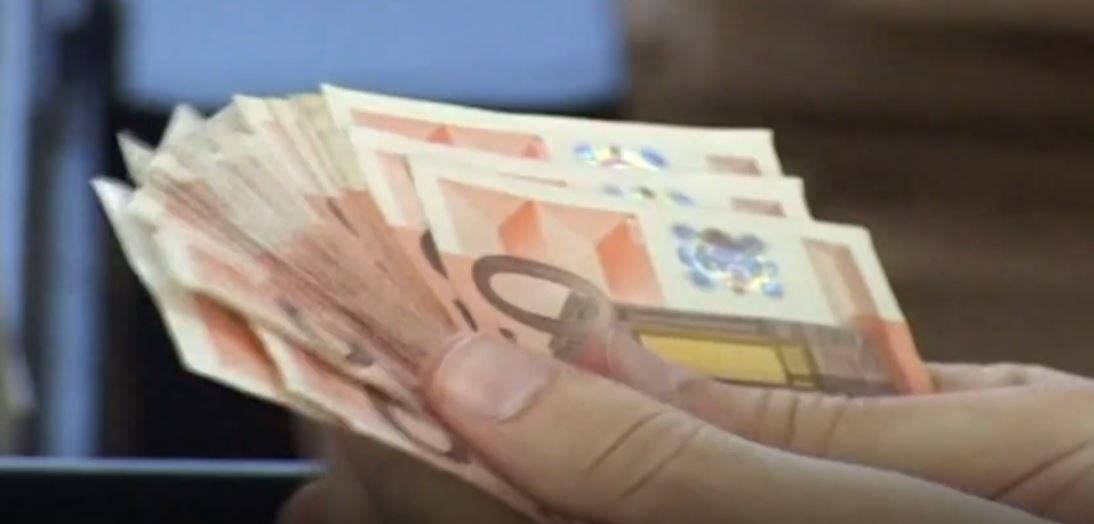 Kosova mund ta fusë Dardanin si monedhë shtetërore në vend të Euros (VIDEO)