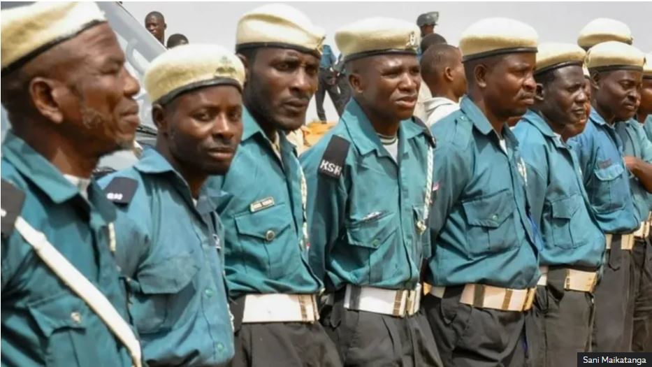 Policia islamike nigeriane arreston myslimanët që nuk agjërojnë gjatë Ramazanit