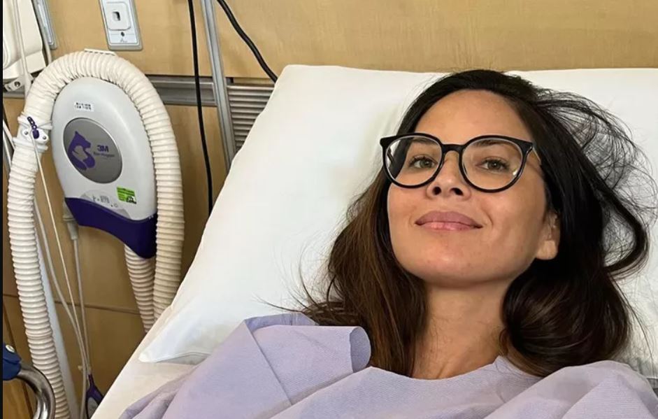 Aktorja Olivia Munn tregon se është diagnostifikuar me kancer të gjirit