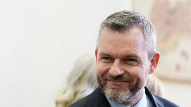 Diplomati properëndimor do të përballet me krahun e majtë për presidencën e Sllovakisë