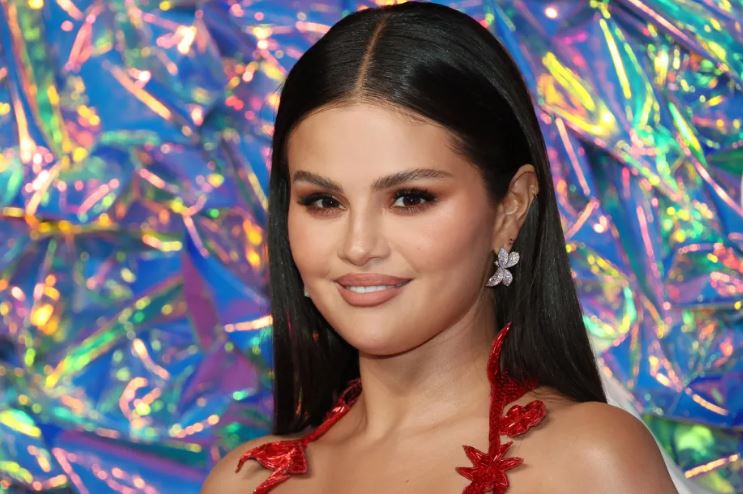 Pse Selena Gomez nuk fle më në dhomën e saj të gjumit?