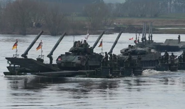 NATO po zhvillon stërvitjen më të madhe që nga Lufta e Ftohtë