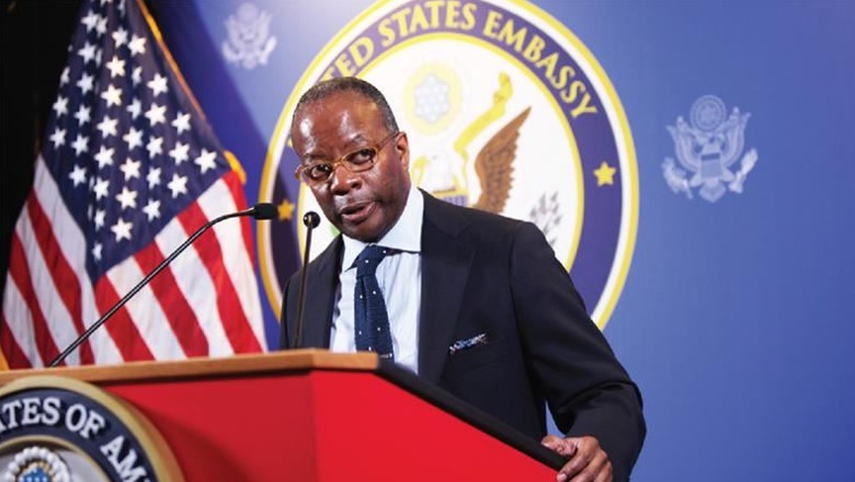 Ndihmës Sekretari amerikan Robinson vizitë në SPAK, takohet me Dumanin