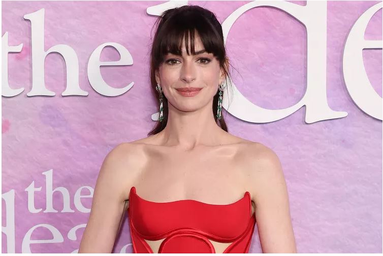 Aktorja Anne Hathaway zbulon se si mëmësia e ndihmoi të kuptonte karakterin e saj në filmin e fundit
