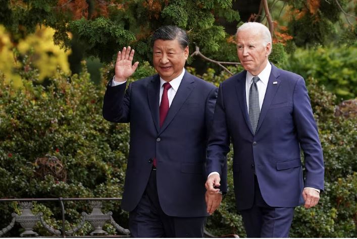 Biden flet me presidentin e Kinës për Tajvanin, Ukrainën dhe Filipinet