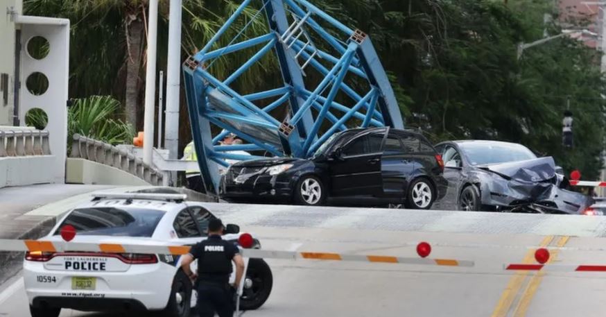 Shembja e vinçit në Florida lë të vdekur një punëtor ndërtimi