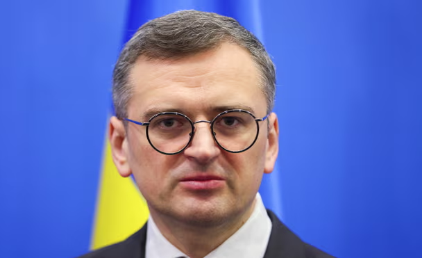 Parlamenti i Ukrainës pranoi dorëheqjen e ministrit të Jashtëm Kuleba
