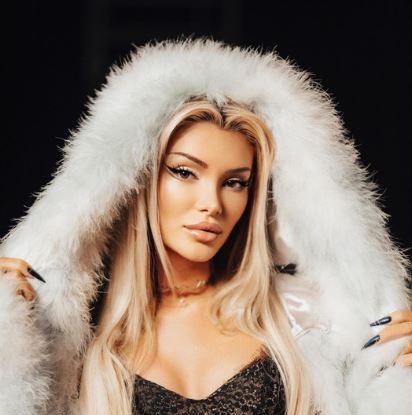 Era Istrefi po na sjell “Mona Lisën”