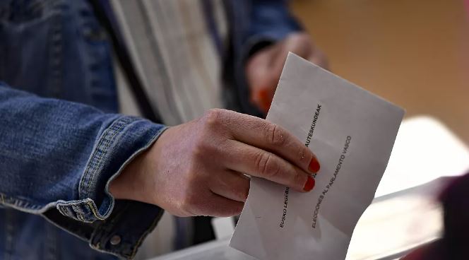 Nis periudha për ndërrimin e qendrës së votimit brenda komunës