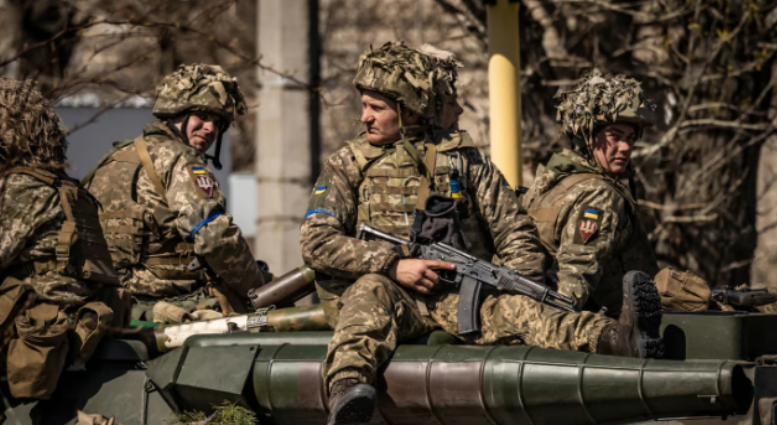 Ukraina dhe Britania e Madhe nënshkruajnë marrëveshje për prodhimin e armëve