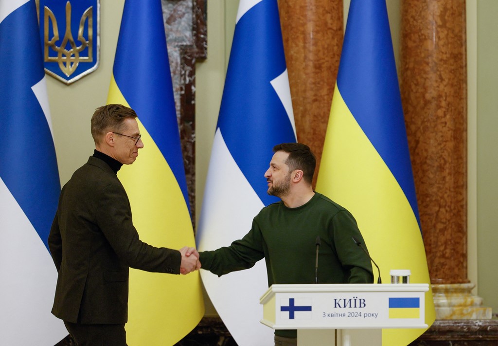 Finlanda dhe Ukraina nënshkruajnë marrëveshje sigurie