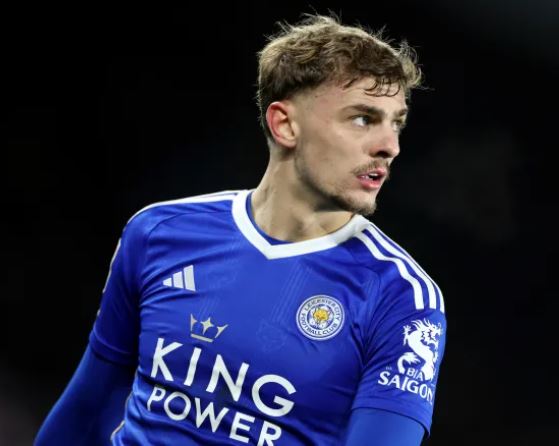 Chelsea nënshkruan Dewsbury-Hall nga Leicester për 35 milionë euro